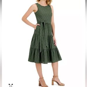 TAHARI ASL GREEN EYELET TIERED MINI DRESS TIE BACK FEMININE EMBROIDERED SZ 10